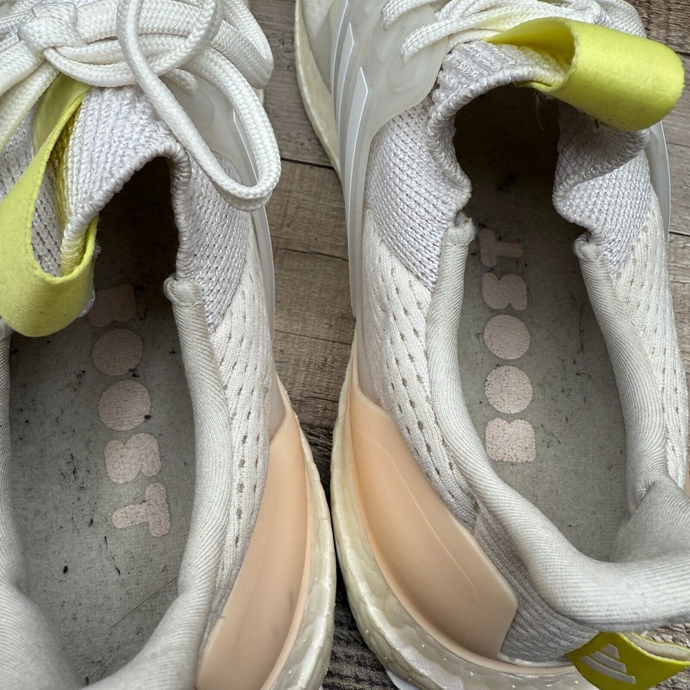 Adidas UltraBoost Running Shoes Womens Size 8 White Sneakers DNA Mono GX3081‎ - Picture 10 of 13